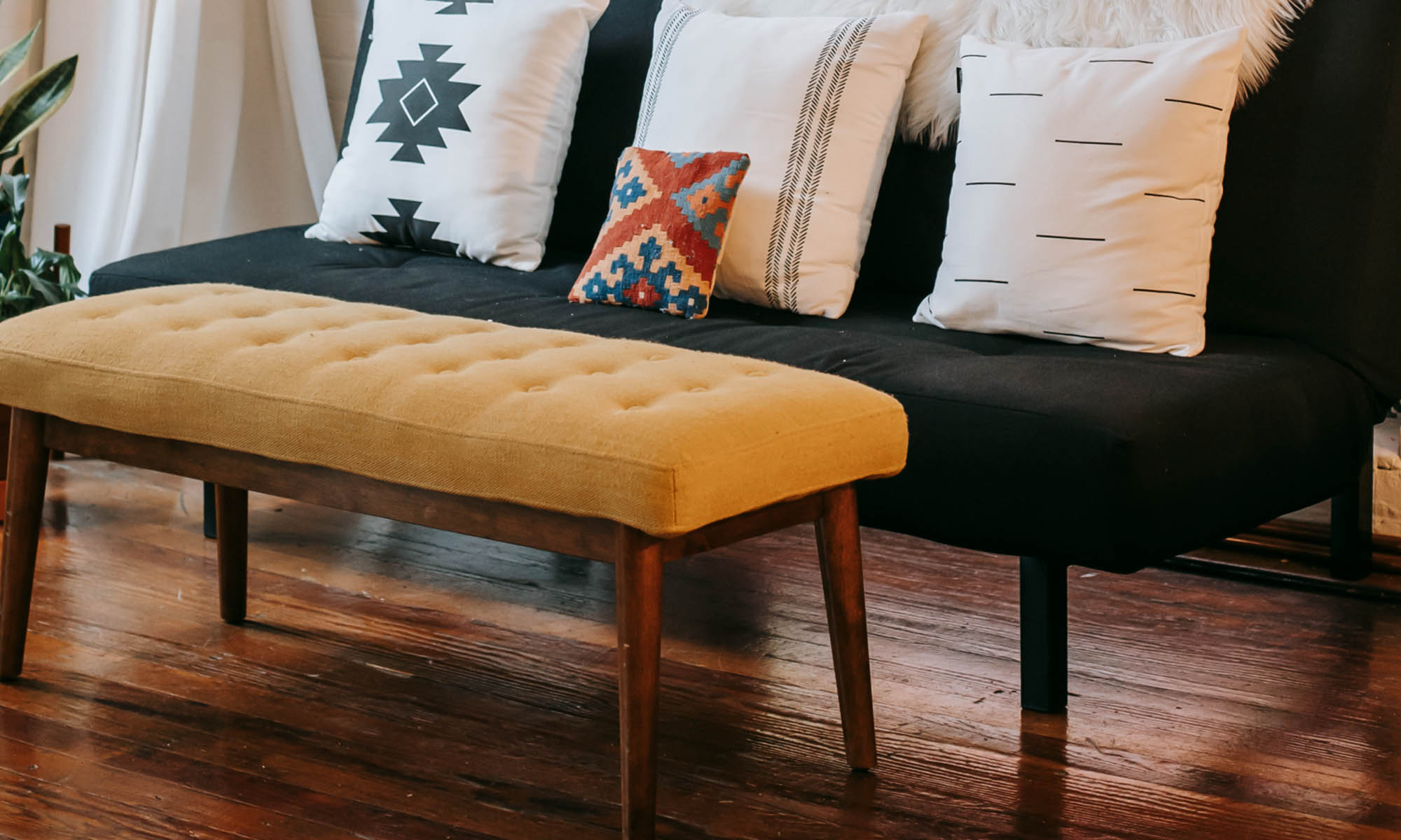 Hybrid vs. Engineered Timber: Making the Right Flooring Choice